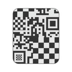 QRcore Checkered Picnic Blanket